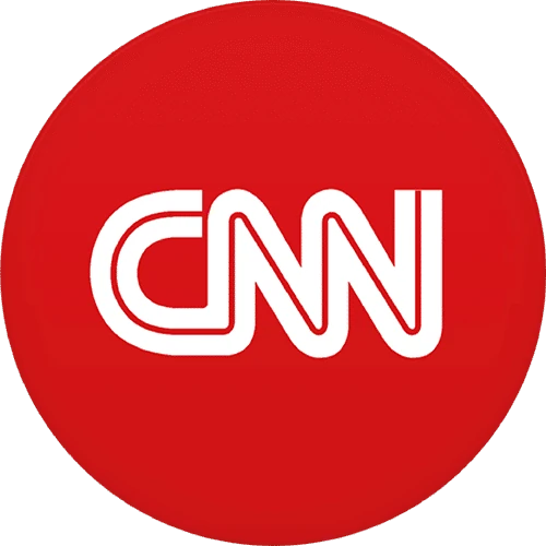Logo de CNN, cadena internacional de noticias reconocida a nivel mundial, que ha destacado a KOLI en su cobertura gastronómica, resaltando su propuesta culinaria innovadora y proyección global.