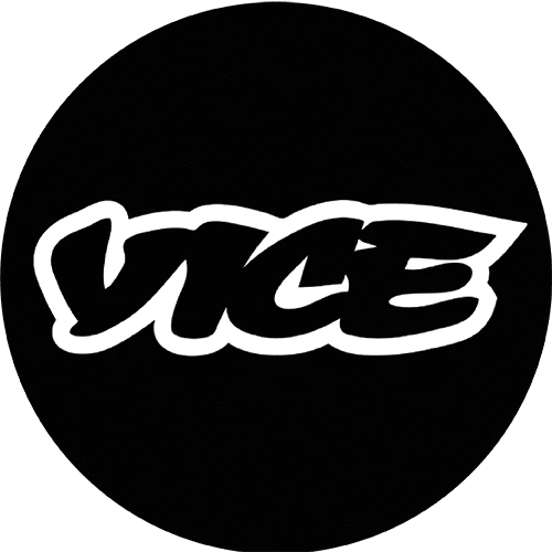 Logotipo de VICE, medio internacional de comunicación y cultura contemporánea, con diseño tipográfico distintivo en blanco y negro.